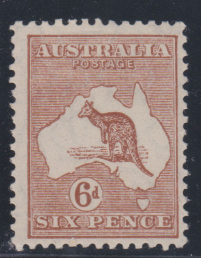 Australia 1929 SG107 6d Chestnut Mint Hinged Cat £40